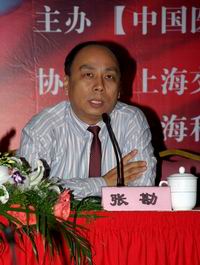 上海预防医学会社会医学专业委员会副主任委员、上海市卫生局科教处张勘副处长